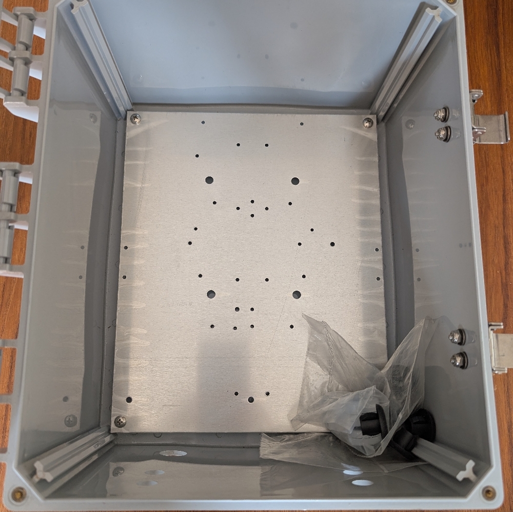 Ventev Network Basic Enclosure Box - Picture 3 of 6